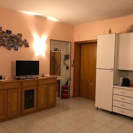 Appartamento Torino-Zona Politecnico エクステリア 写真