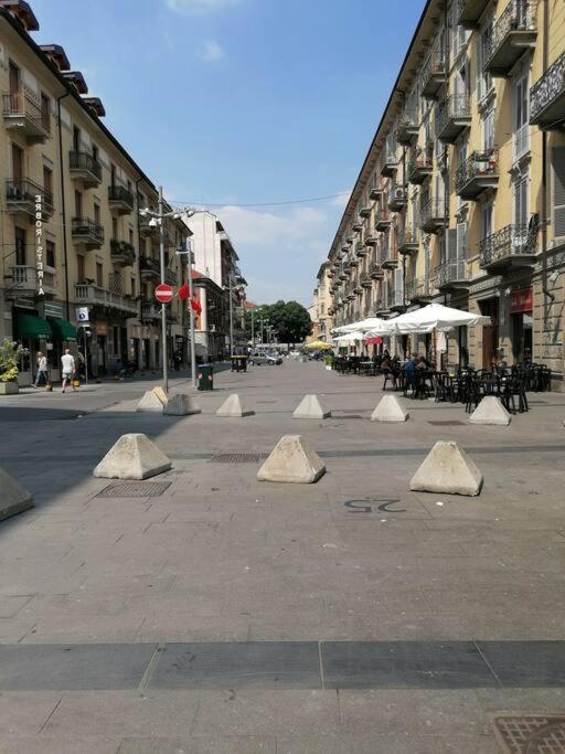 Appartamento Torino-Zona Politecnico エクステリア 写真