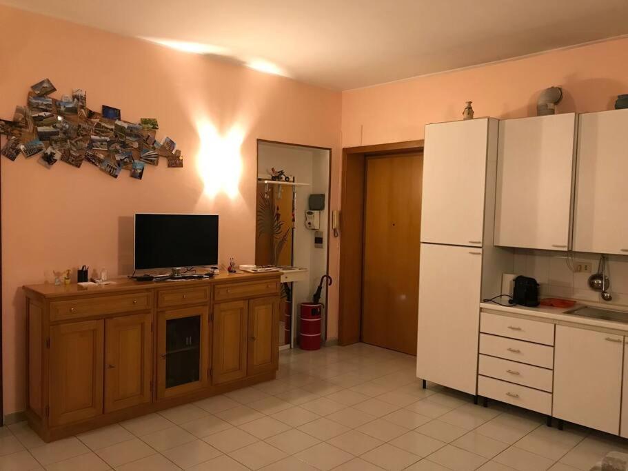 Appartamento Torino-Zona Politecnico エクステリア 写真